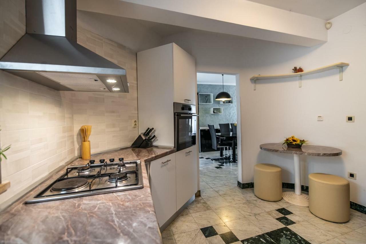 Cave Romane Apartment With Private Pool And Sea View Vinkuran Exterior photo