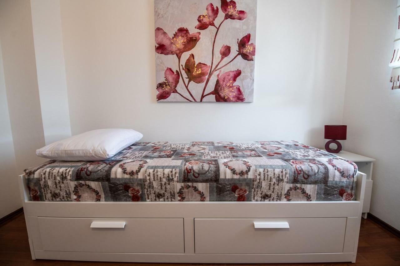 Cave Romane Apartment With Private Pool And Sea View Vinkuran Exterior photo